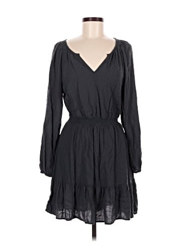 Old Navy Casual Dress (view 1)