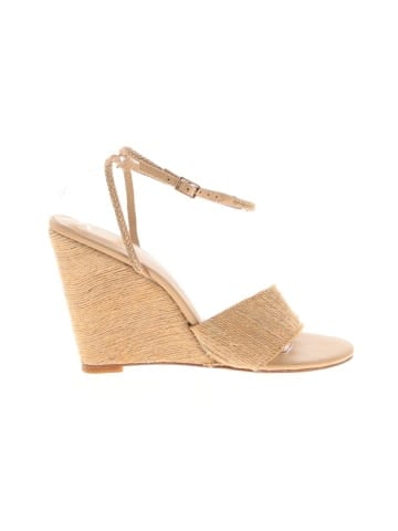 RAYE Wedges (view 1)