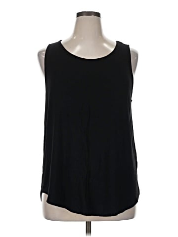 Market and Spruce Sleeveless Top (view 1)