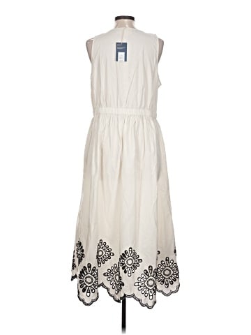 Universal Thread Casual Dress (view 2)
