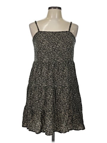 Old Navy Casual Dress (view 1)