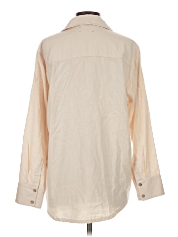 Xirena 3/4 Sleeve Button-Down Shirt (view 2)