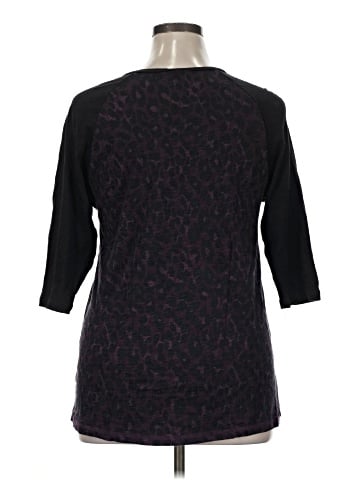 Torrid 3/4 Sleeve T-Shirt (view 2)
