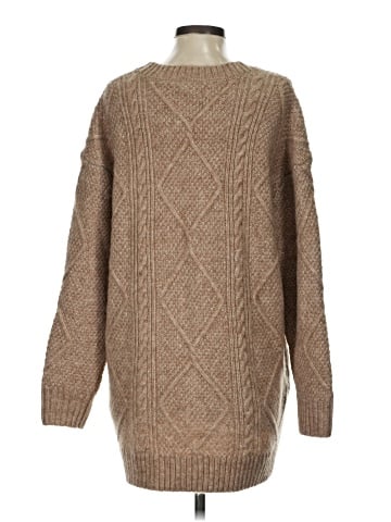 American Eagle Outfitters Pullover Sweater (view 2)