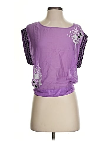 Leifnotes Short Sleeve Top (view 1)