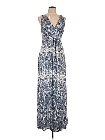 The Pyramid Collection Casual Dress (view 1)