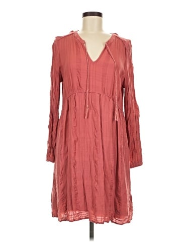 Old Navy Casual Dress (view 1)