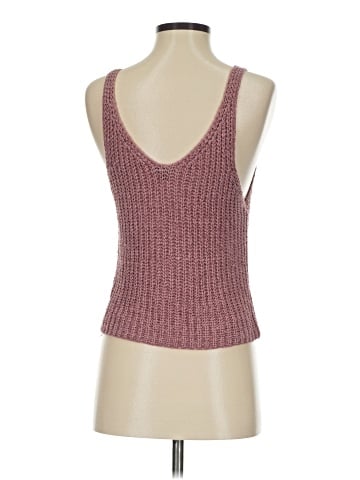 Moon & Madison Sleeveless Top (view 2)