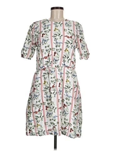 Saks Fifth Avenue Casual Dress (view 1)