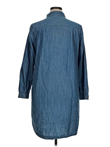 Old Navy Casual Dress (view 2)