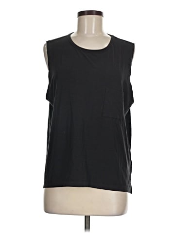 Gap Fit Sleeveless T-Shirt (view 1)