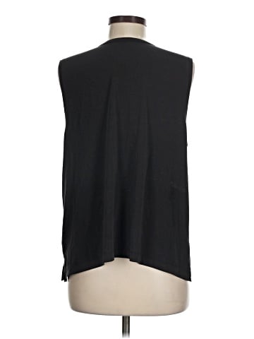 Gap Fit Sleeveless T-Shirt (view 2)