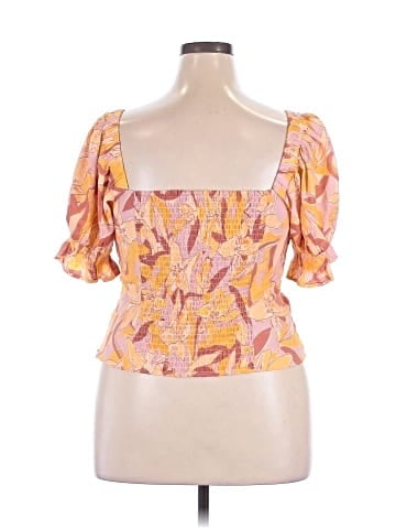 Kohl's Short Sleeve Blouse (view 2)