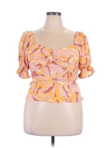 Kohl's Short Sleeve Blouse (view 1)