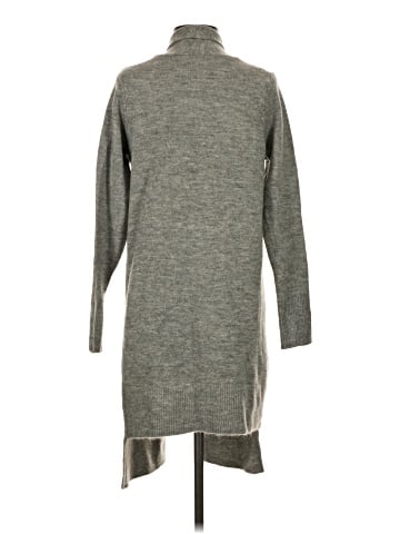 The Limited Cardigan (view 2)