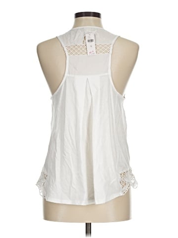 Tiny Sleeveless Blouse (view 2)