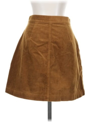 Uniqlo Casual Skirt (view 2)