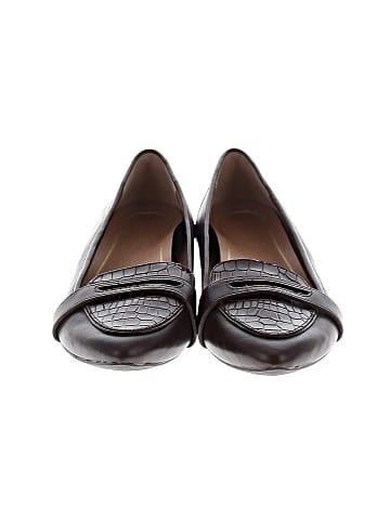 Vionic Flats (view 2)