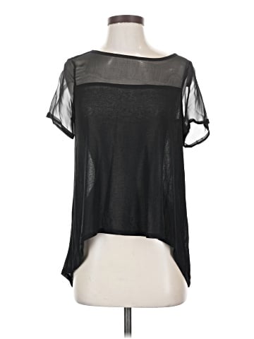 Elizabeth and James Short Sleeve Top (view 1)