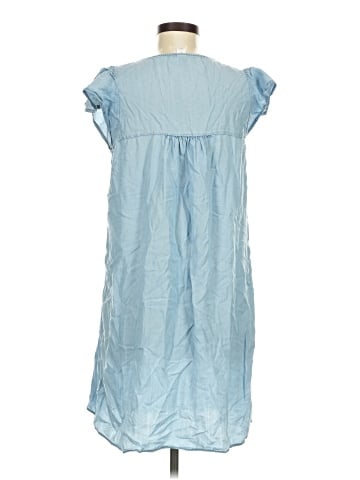 Old Navy Casual Dress (view 2)