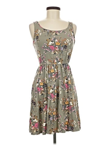 Uniqlo Casual Dress (view 1)