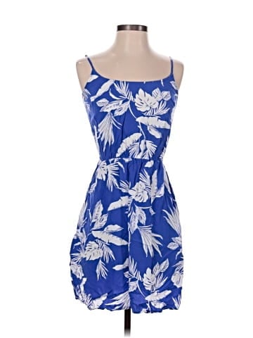 Old Navy Casual Dress (view 1)