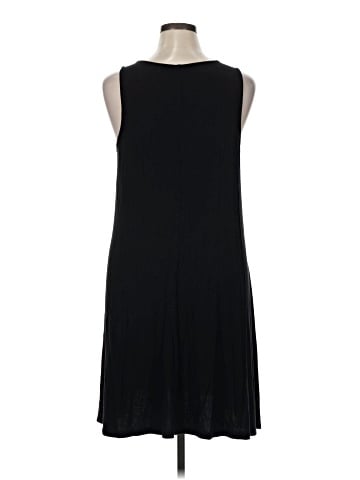 Old Navy Casual Dress (view 2)