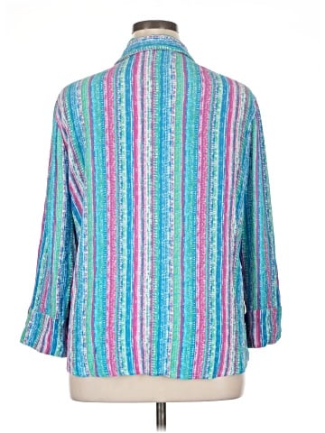 Draper's & Damon's 3/4 Sleeve Button-Down Shirt (view 2)
