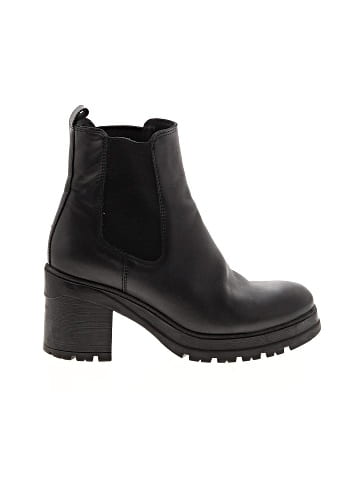 C La Canadienne Ankle Boots (view 1)