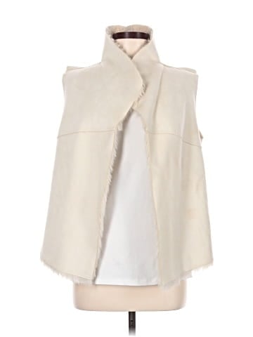 Au Lieu Faux Fur Vest (view 1)