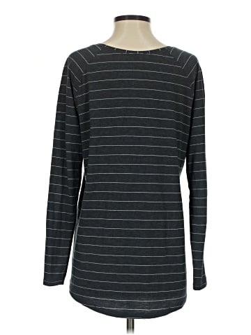 Lululemon Athletica Long Sleeve T-Shirt (view 2)
