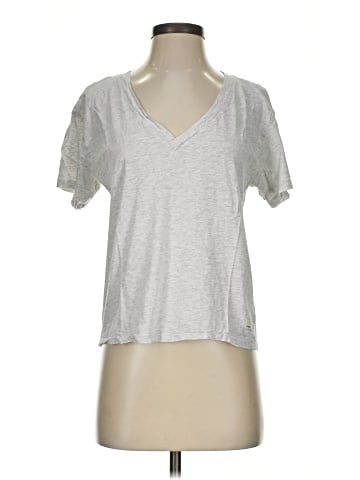 Vuori Short Sleeve T-Shirt (view 1)
