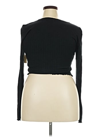 Aero Long Sleeve T-Shirt (view 2)