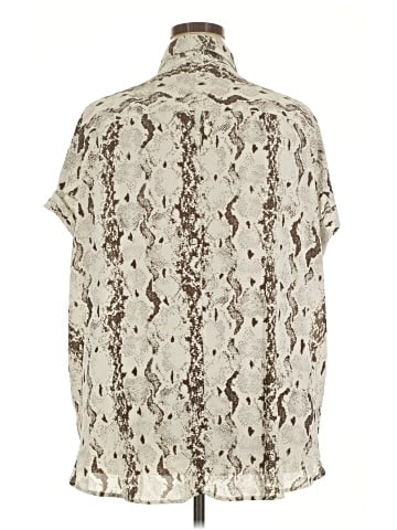 She + Sky Short Sleeve Blouse (view 2)