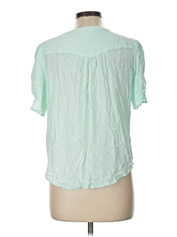 Market and Spruce Short Sleeve Blouse (view 2)