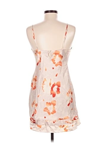 Victoria's Secret Sleeveless T-Shirt (view 2)