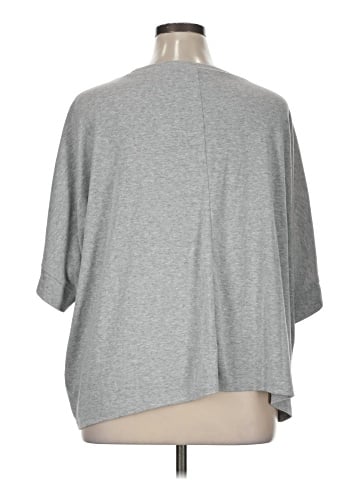 Dokotoo 3/4 Sleeve T-Shirt (view 2)