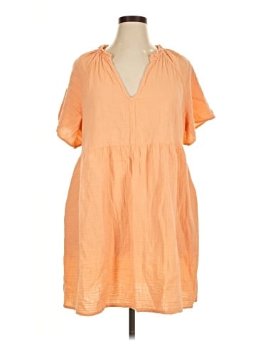 Old Navy Casual Dress (view 1)