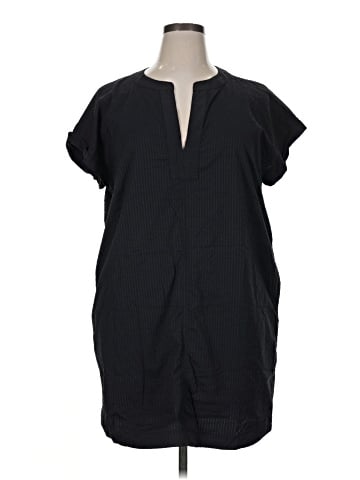 Vineyard Vines Casual Dress (view 1)