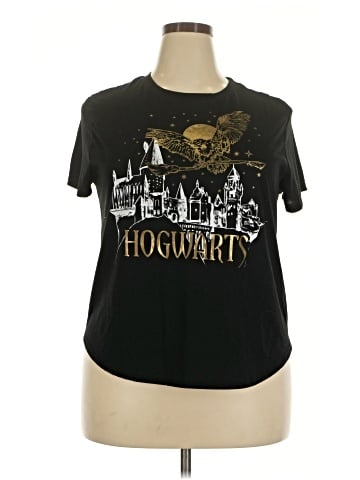 Harry Potter Short Sleeve T-Shirt (view 1)