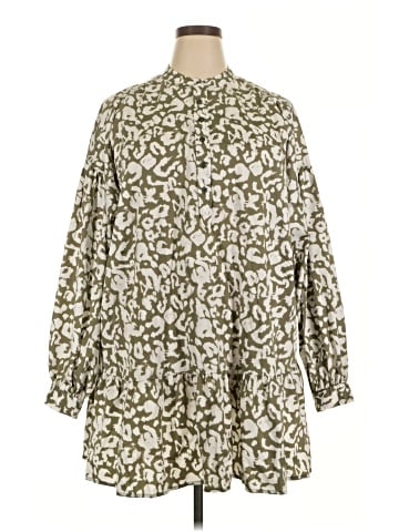 Elizabeth and James Casual Dress (view 1)