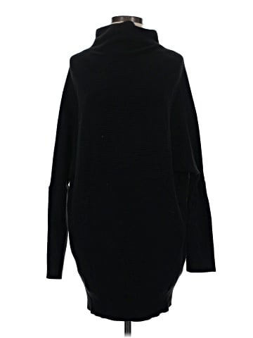 Bluivy Turtleneck Sweater (view 1)