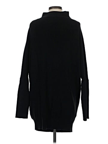 Bluivy Turtleneck Sweater (view 2)