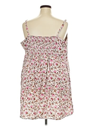 Old Navy Casual Dress (view 2)