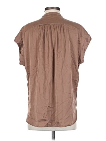 Vince. Short Sleeve Silk Top (view 2)