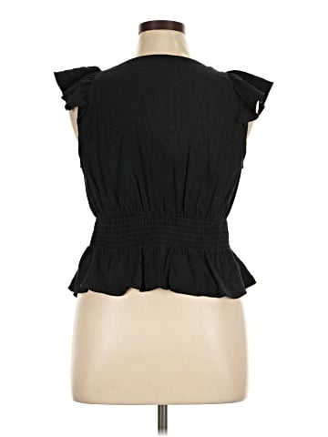 Universal Thread Sleeveless Blouse (view 2)