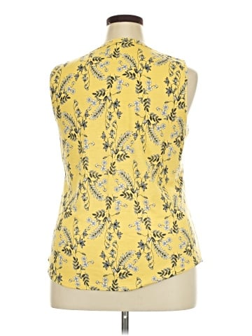 Liz Claiborne Sleeveless Blouse (view 2)