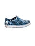 Cat & Jack Tie-dye Blue Water Shoes Size 5 (baby) - photo 1