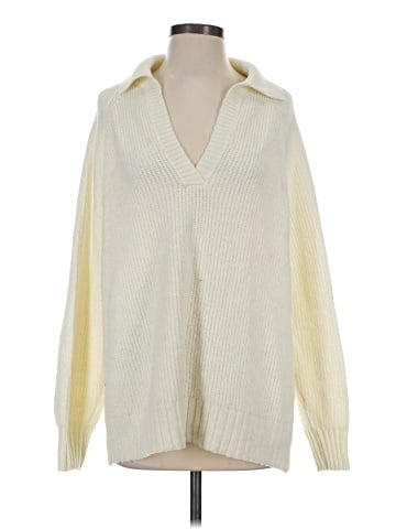 American Eagle Outfitters Pullover Sweater (view 1)