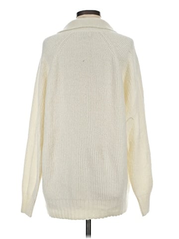 American Eagle Outfitters Pullover Sweater (view 2)